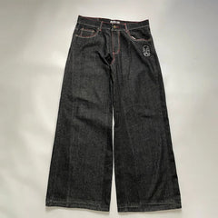 Y2K Style Baggy Jeans: Retro Streetwear for the Hip-Hop Generation