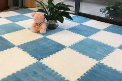 LuxyMatâ„?- Soft plush children's mat