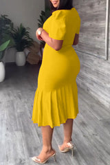 Fashion Short Sleeve Round Neck Cover Hip Skirt Pleated Midi Dress