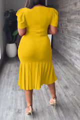 Fashion Short Sleeve Round Neck Cover Hip Skirt Pleated Midi Dress