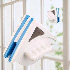Cleanorâ„?- Magnetic Window Cleaning Brush