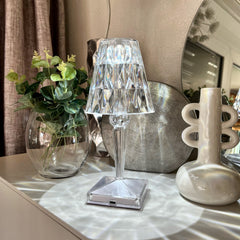 LunaLight - Elegant Diamond Table Lamp