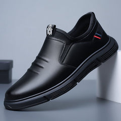 Men Casual Soft Sole Light Leather Shoes