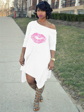 Kissing Midi Dress