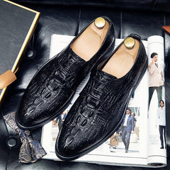 Crocodile Pattern Casual Leather Shoes