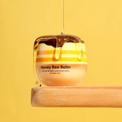 Bee Balmâ„?- Never suffer from dry sore lips again this! 1+1 FREE