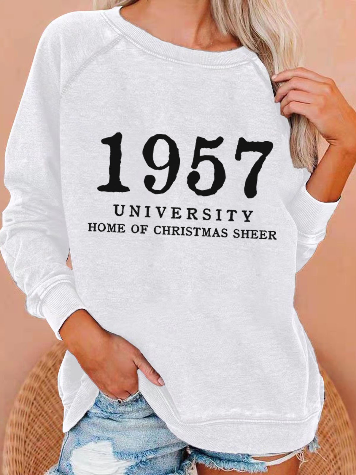 1957 University Home Of Christmas Cheer Print Casual Sweatshirt