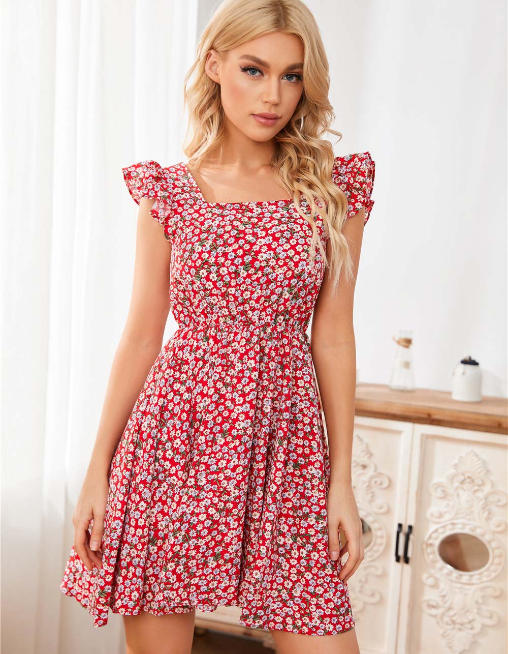 Daisy Floral Square Neck Short Sleeve Short A-Line Dresses