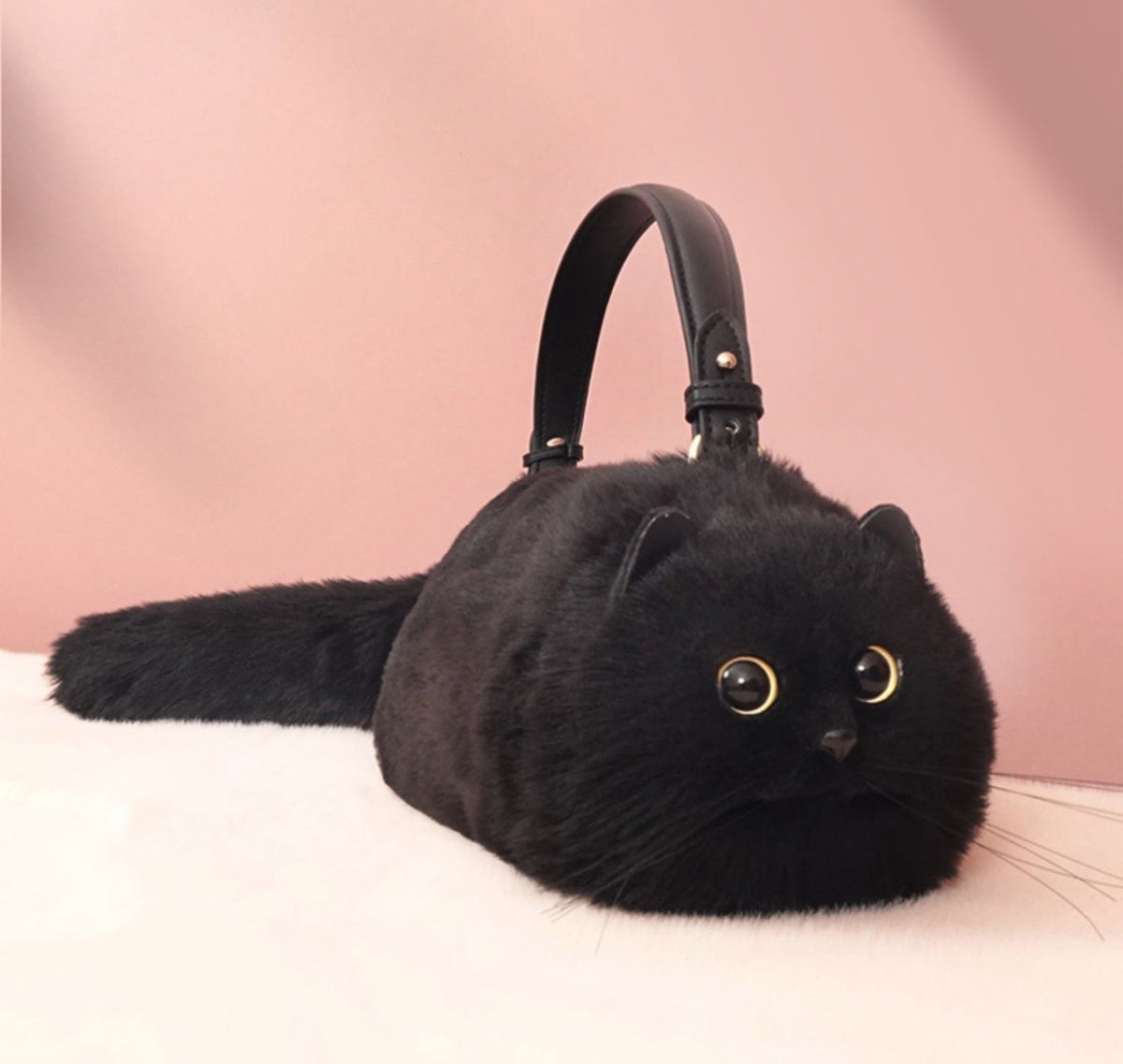 PurrPlushâ„?- Fluffy Cat Bag