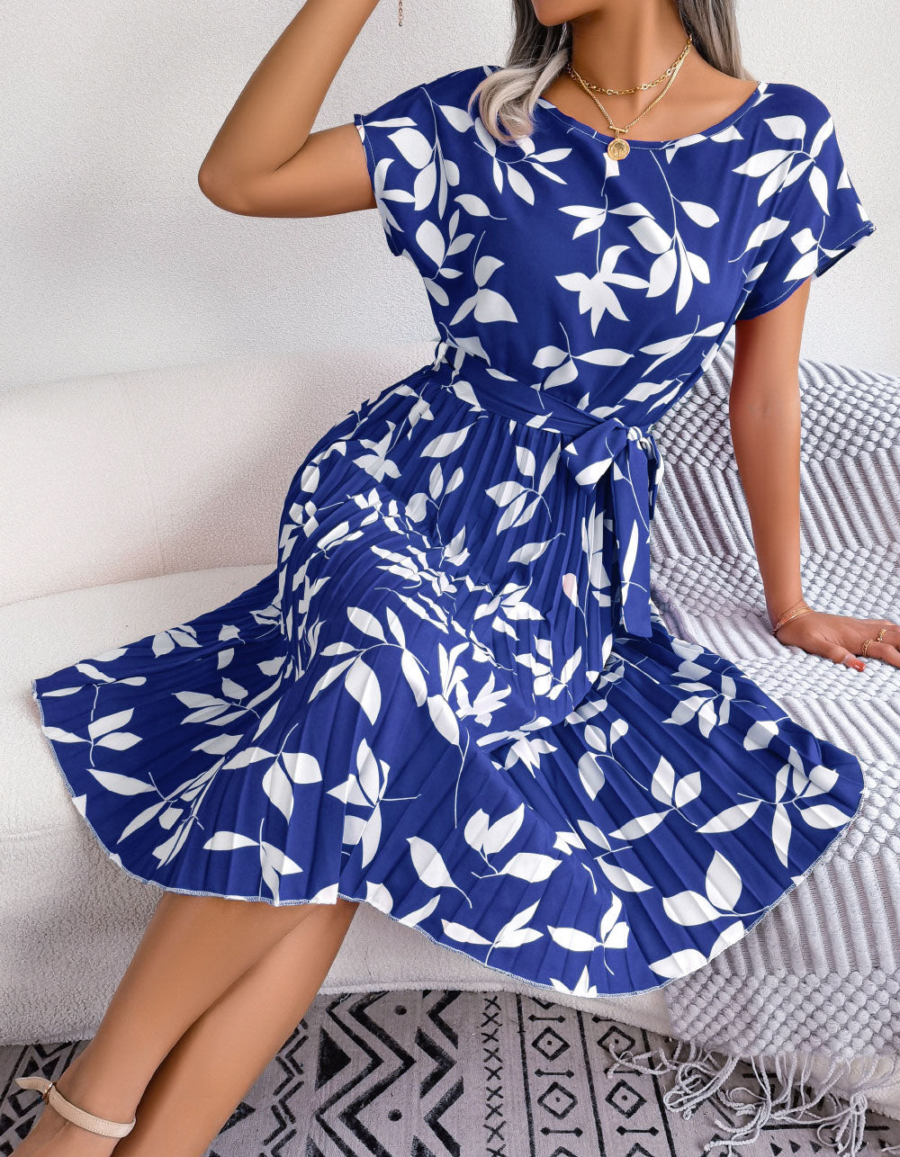 Leaf Print Round Neck Short Sleeve Midi A-Line Dresses