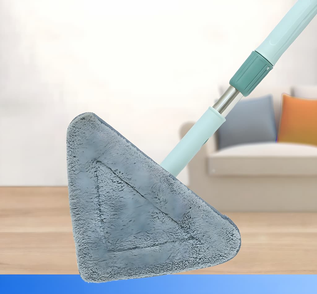 Handyâ„?- Triangle Cleaning Mop