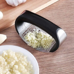 GARLICEASEâ„?Garlic Press - 1+1 Free