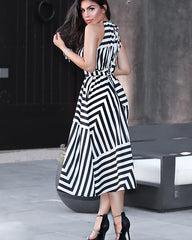 Contrast Color Halter Geo Print Casual Maxi Dress