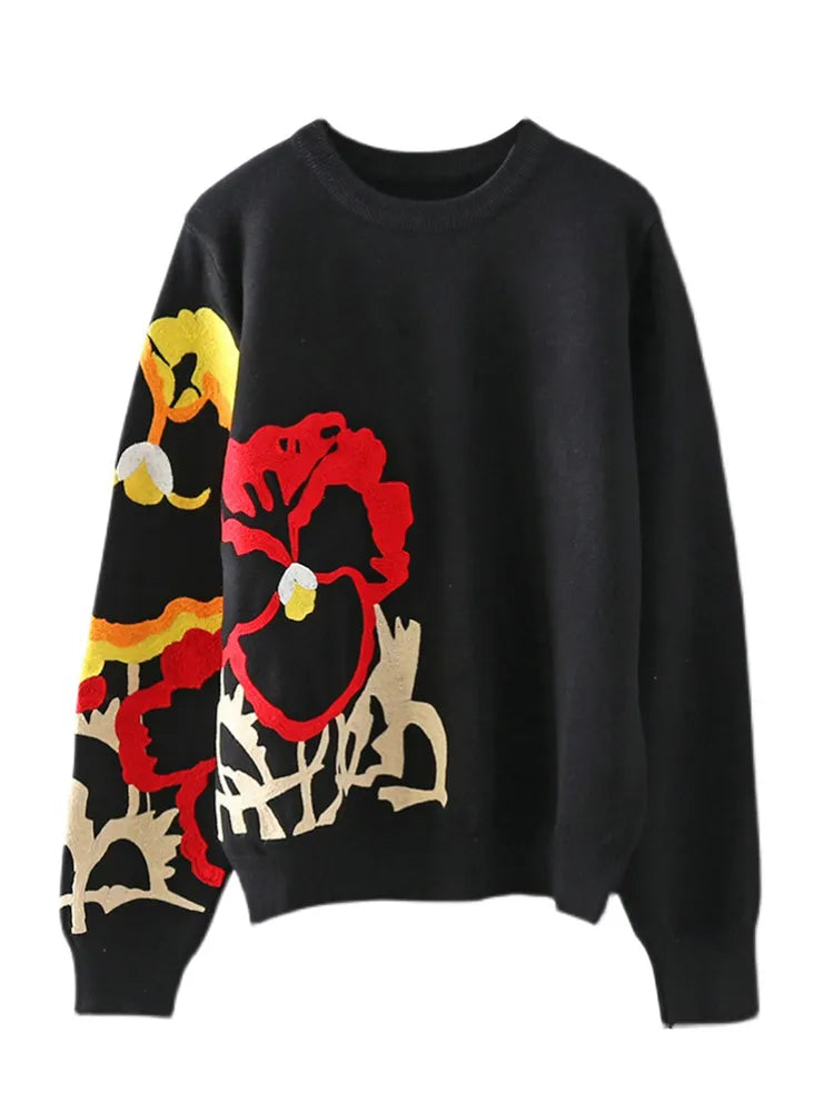 Chic Black Floral Pullover: Women's Long Sleeve Knit Sweater for Autumn