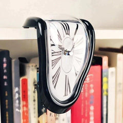 Zenteriâ„?Design and Decorative Clock