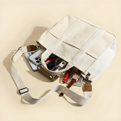 Anna | Multifunctional and structured carrying case