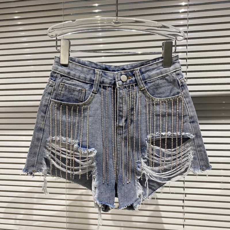 Olivia Tassel Denim Short Jeans
