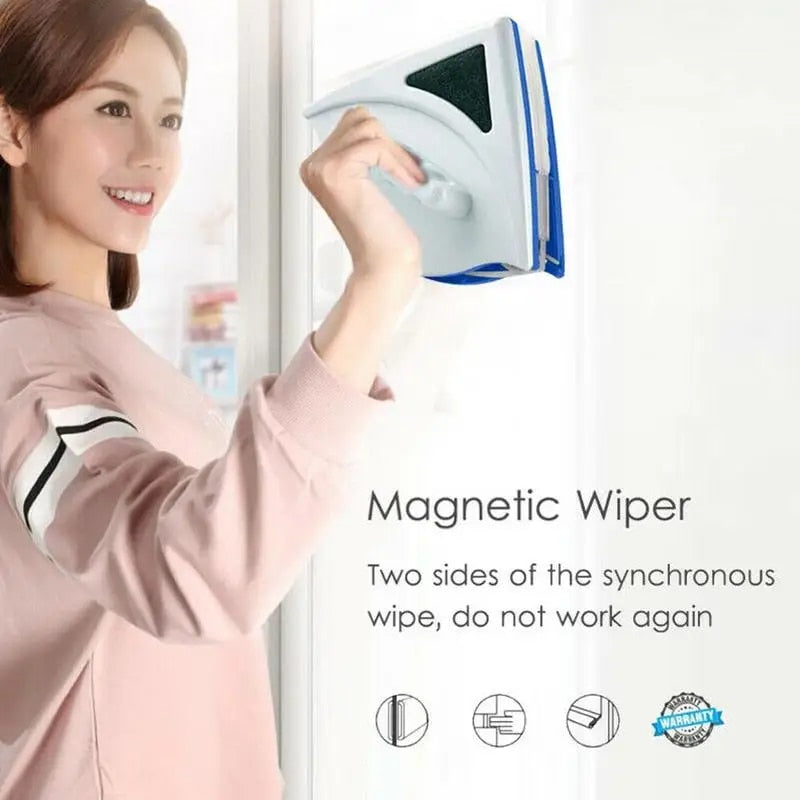 Cleanorâ„?- Magnetic Window Cleaning Brush
