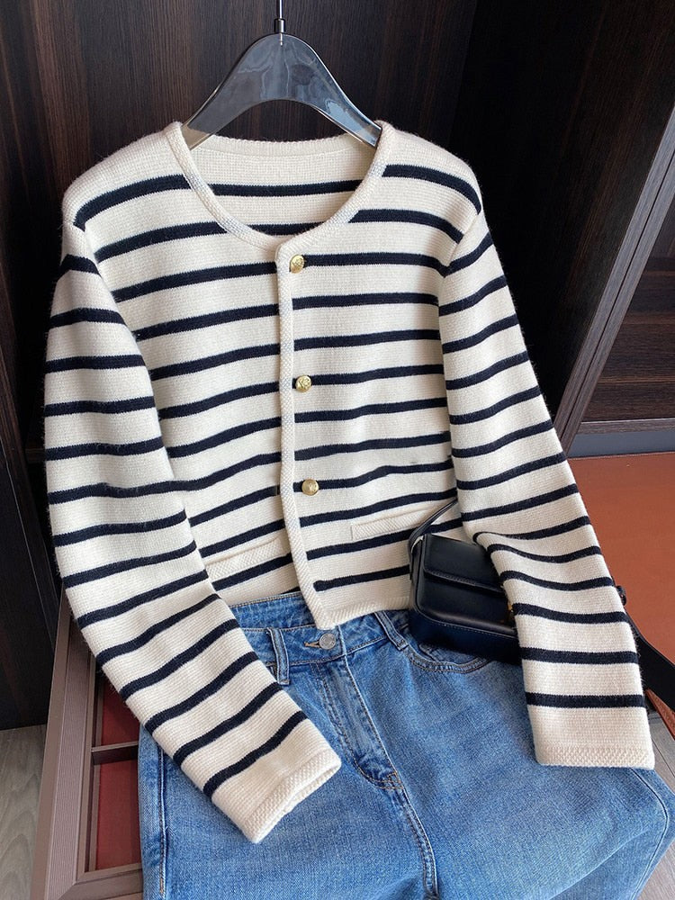 Sweater Elegant Korean Fashion White Black Striped Style Vintage For Cardigan Women