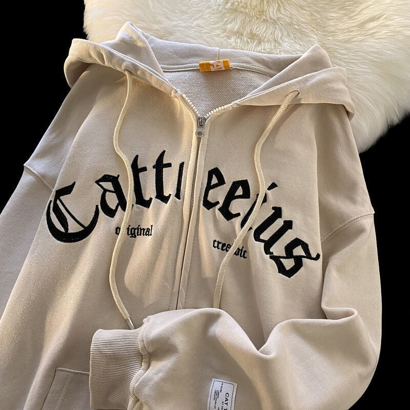 Retro Letter Embroidery Hoodie Sweatshirt for Women Harajuku Style Oversized and Loose Fit