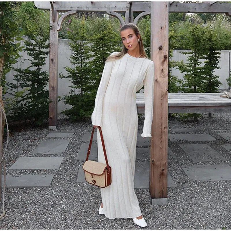 2023 Autumn Chic: Elegant Loose Knitted Maxi Dress