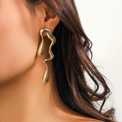Show Off Earrings