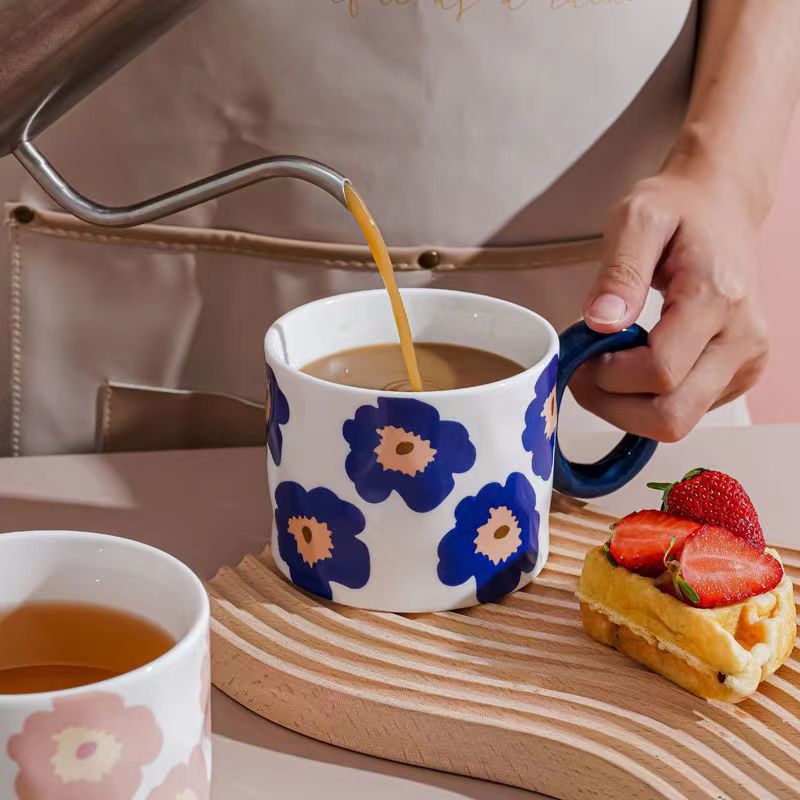 Ceramic single cup with handle  modern simple