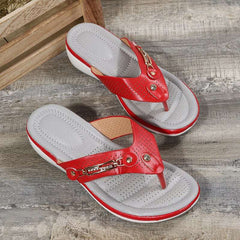 Celeneâ„?orthopaedic sandals