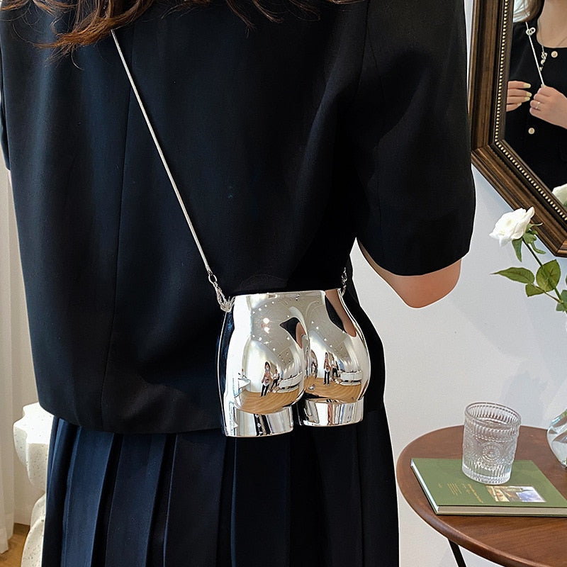 Well-Shaped Shoulder Bag