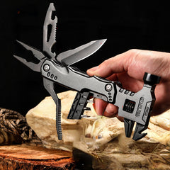 MaxStrikeâ„?- Multifunctional hammer