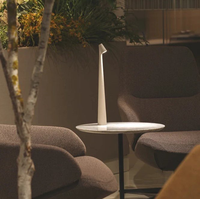 Lumus I Portable Table Lamp