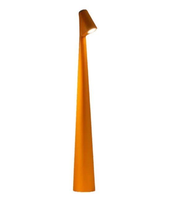 Lumus I Portable Table Lamp