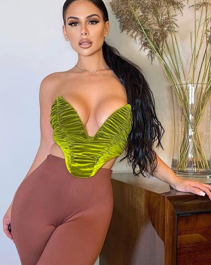 Plunging Sweetheart Bandeau Crop Top