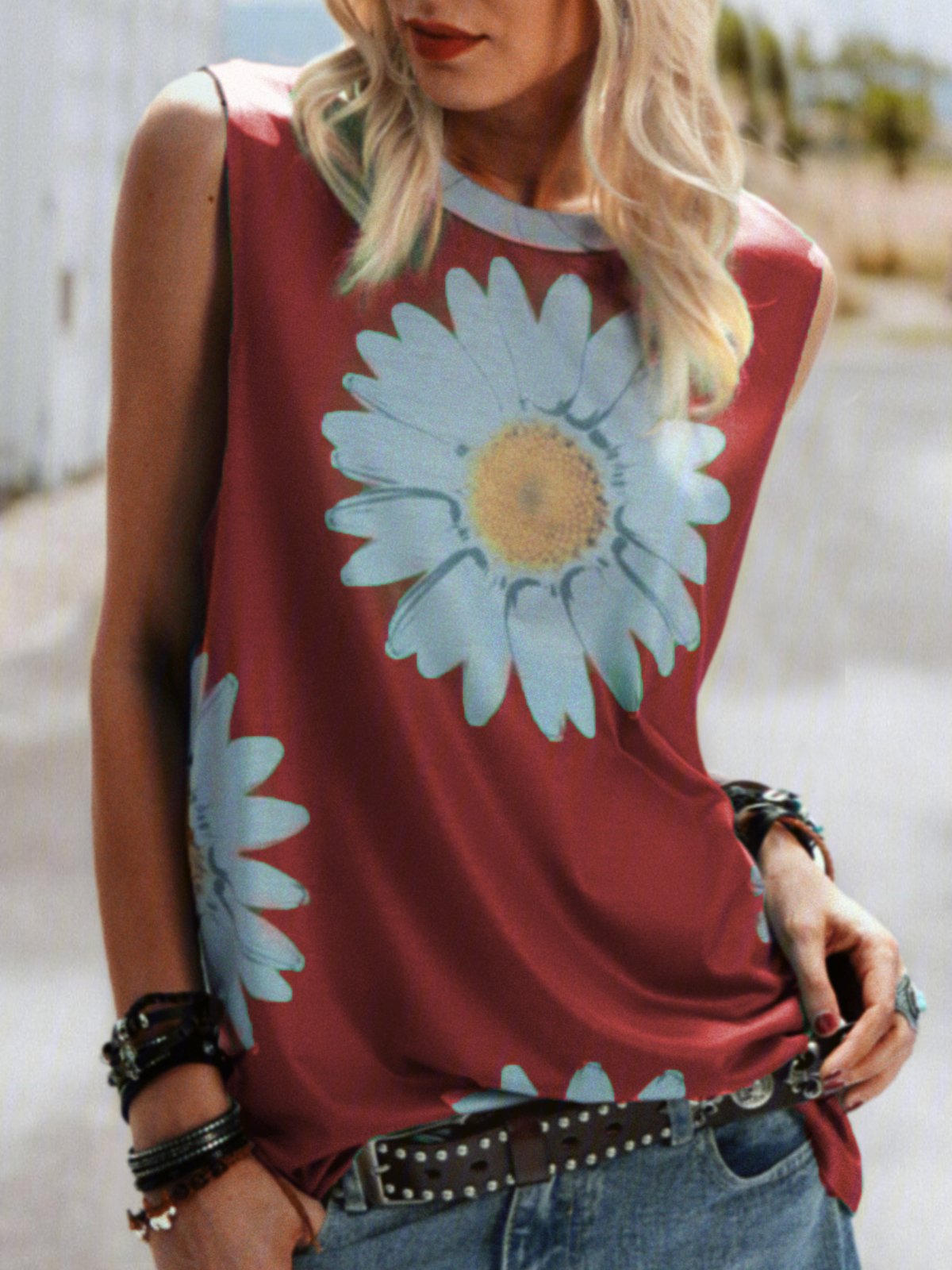 Plus size Floral Casual Sleeveless Shirts & Tops