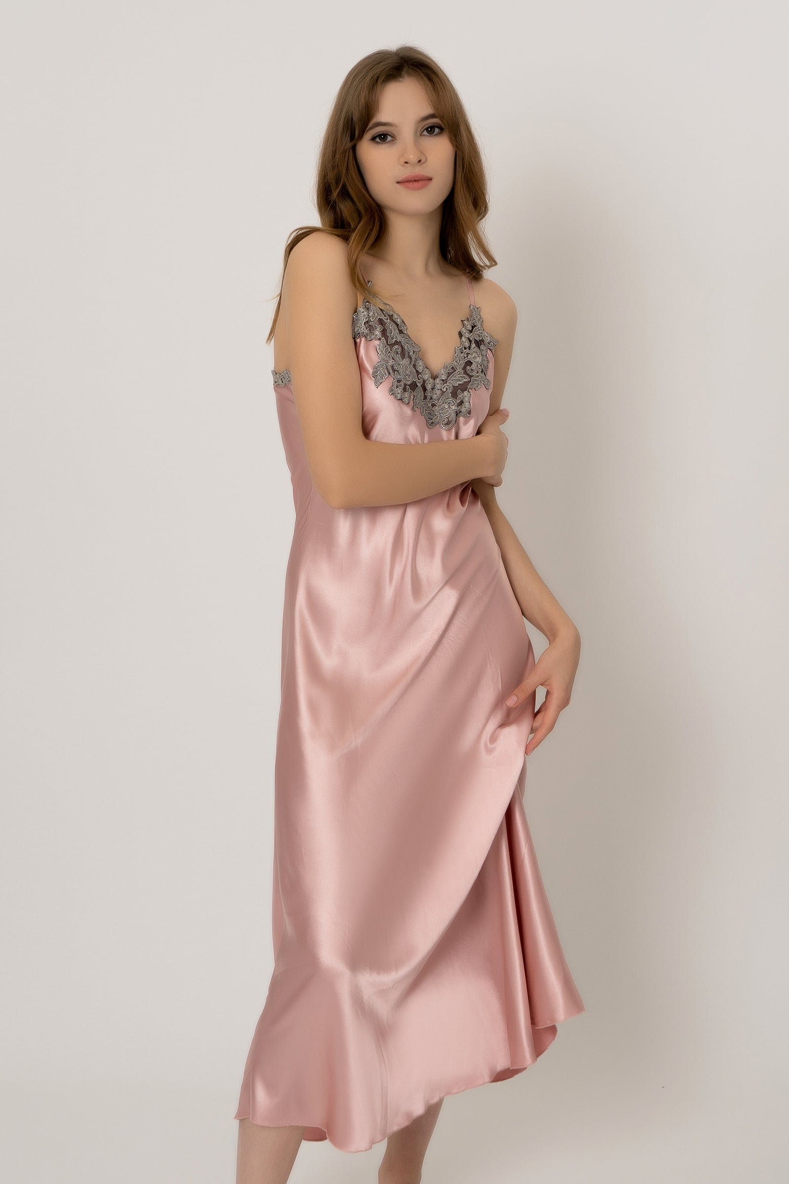 Oriane Nightgown-Pink