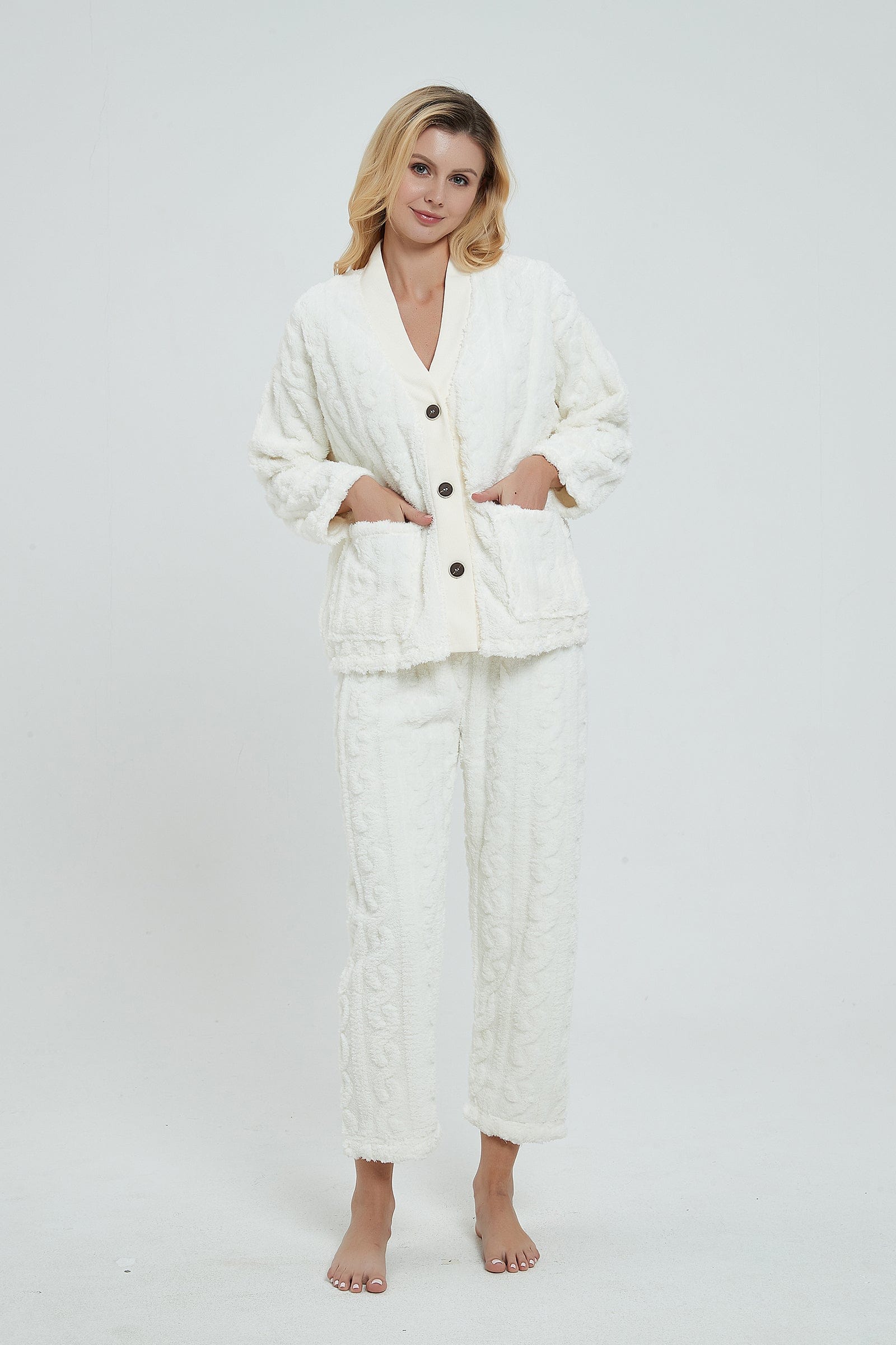 Ambrosia Warm Hugs Fluffy Fleece Matching Pajama Set