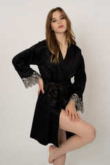 Yalina Robe