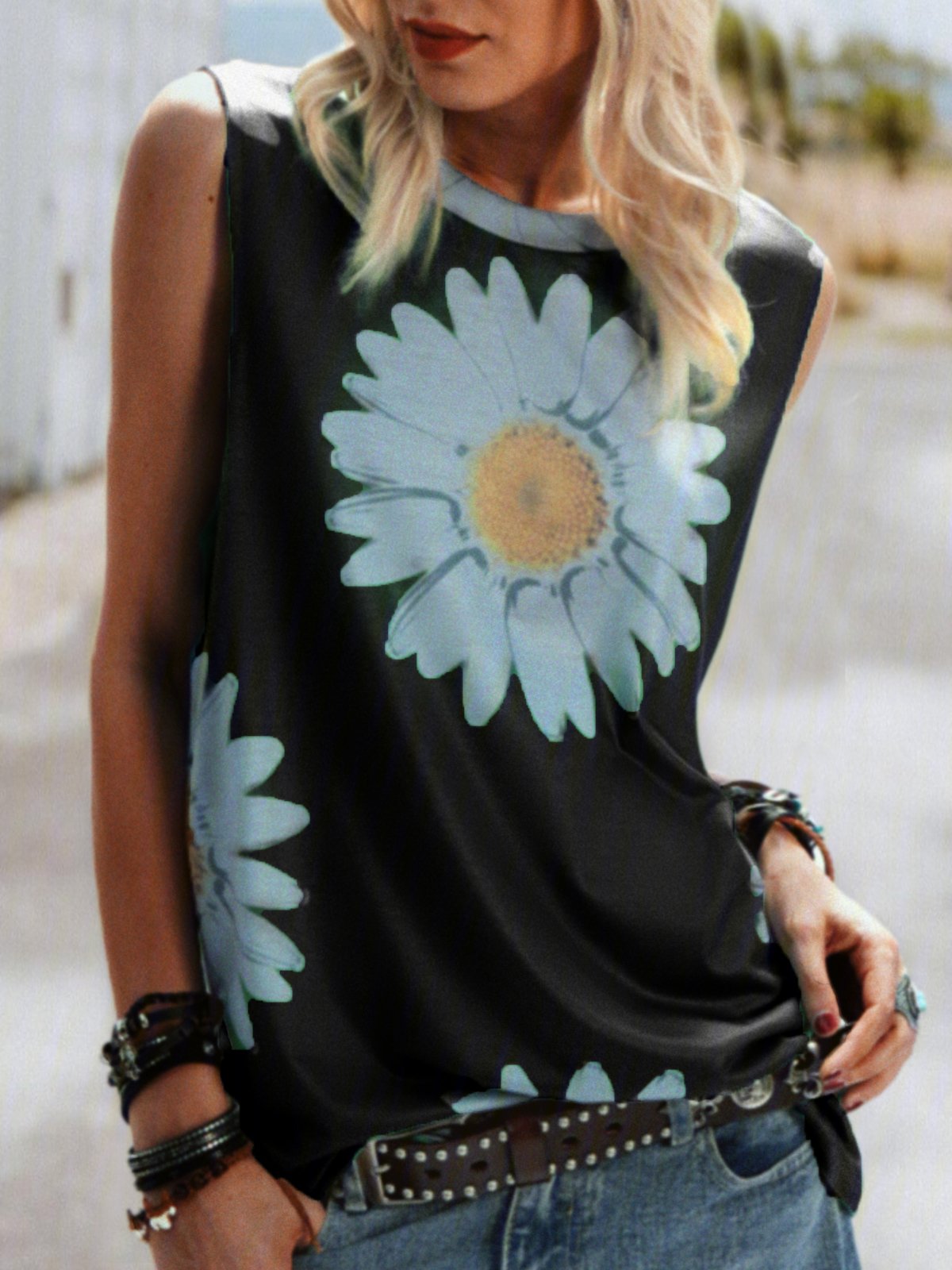 Plus size Floral Casual Sleeveless Shirts & Tops